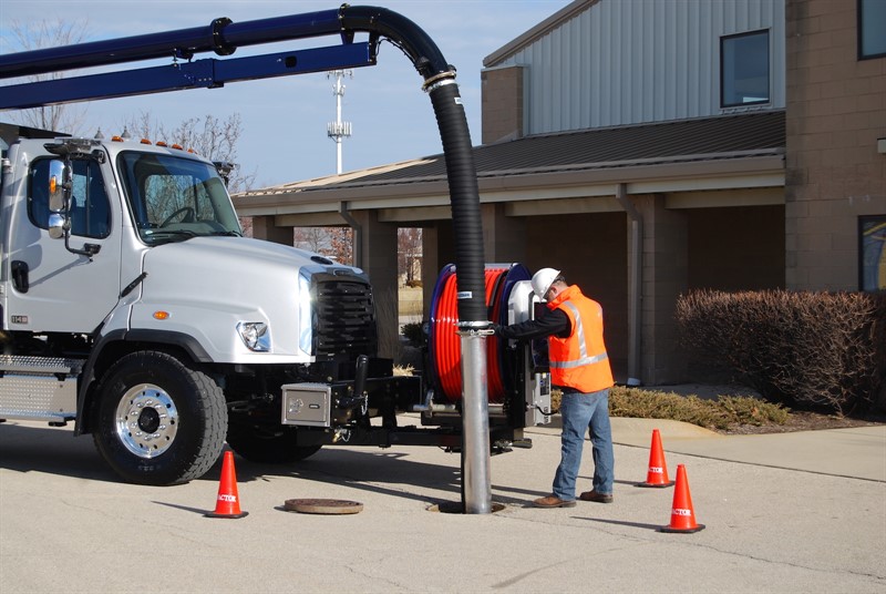 Hydro Flushing with Service Truck